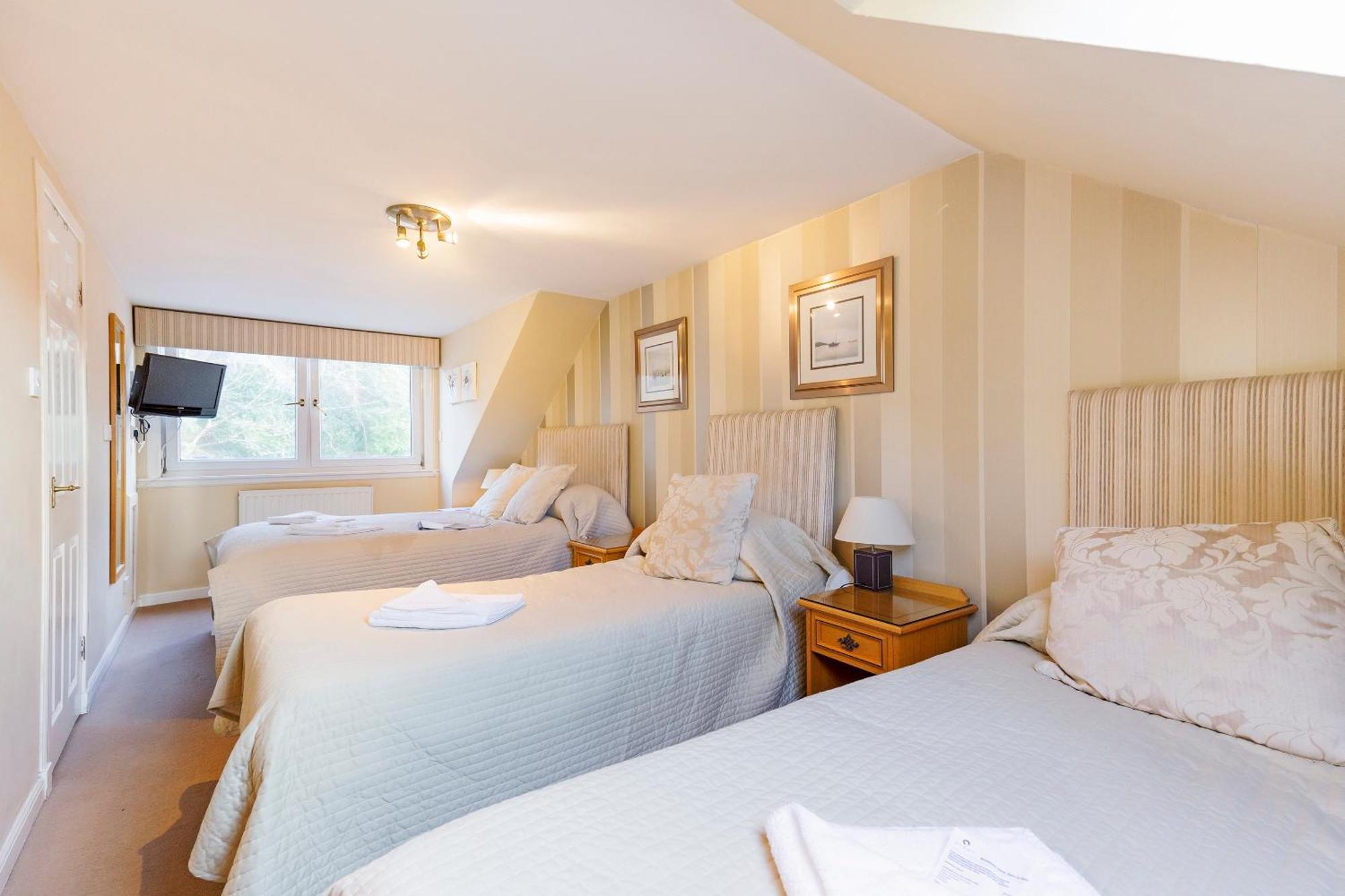 Arden Guest House, Craigmillar Castle Hotel Edimburgo